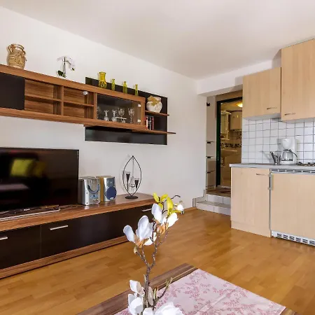 Helena - Mod155 By Interhome Apartmán
